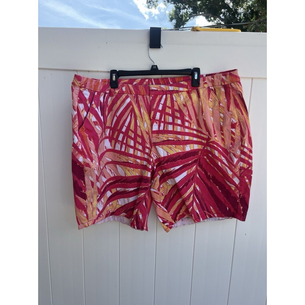 Lane Bryant Womens Flat Front Casual Chino Shorts 28 Floral Pink